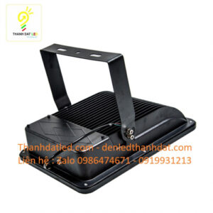 Đèn pha led 500w ip66 rọi xa 4 den pha led coc choa pheu