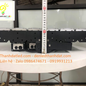 Đèn led pha 300w module smd Done 5 den pha led module 300w chong choi loa philips the thao