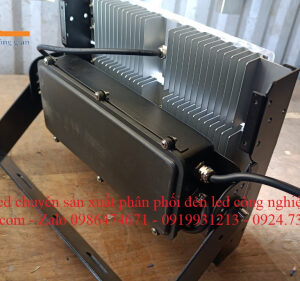 Đèn LED pha module 500w thể thao 3 den pha led module
