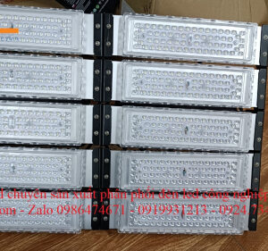 Đèn LED pha module 500w thể thao 1 den pha led module 500w 1