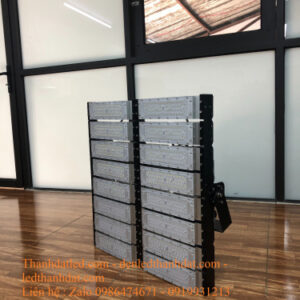 Đèn led pha 800w module smd Done 3 den pha led module 800w san tennis