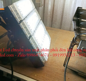 Đèn LED pha module 200w thể thao 3 den pha led ngoai troi 200w 5