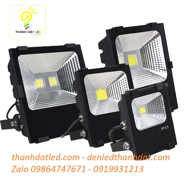 Đèn pha led ngoài trời ip66 ip65