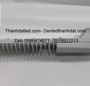 Đèn đường led 120w Philips BRP372 4 den philips duong 1