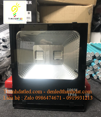 đèn pha led đổi màu