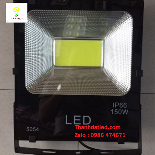 pha-led-150w-2 đèn pha led 150w 5054 ngoài trời