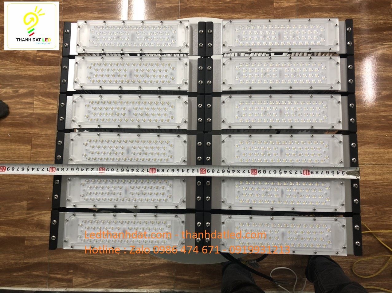 pha-led-500w-philips-module-cao-cap-2 đèn pha led module50w 100w 150w 200w 250w 300w 400w 500w 600w