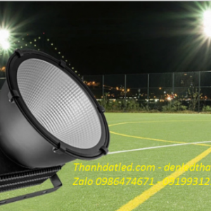 pha led san bong roi 2