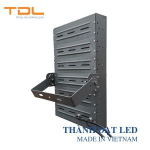 Đèn led pha sân bóng 300w module Bridgelux (TDLF-MKH300) 2 Đèn pha module SMD 300w hộp