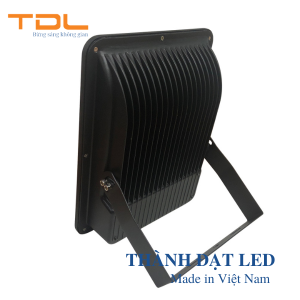 Đèn Pha LED Philips Chiếu Sáng Ngoài Trời 3 Đèn pha cốc 150w TDFR-C6150