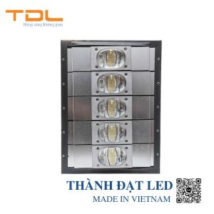 Đèn Pha LED Ngoài Trời 250w Module COB (TDLF-MKHC250) 1 Đèn pha led 150w module