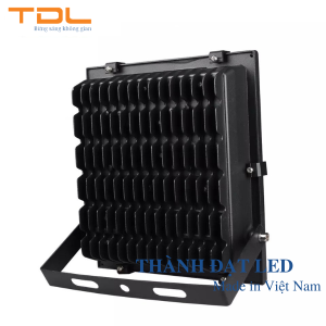 Đèn Pha LED 100w COB Ngoài trời (TDLF50-100) 1 Đèn Pha LED 100w COB Ngoài trời (TDLF50-100)