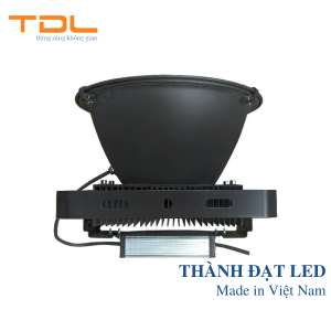Đèn Pha Led Ngoài Trời 200w Cầu Cảng (TDLF-CC200) 2 Đèn Pha Led Ngoài Trời 200w Cầu Cảng (TDLF-CC200)