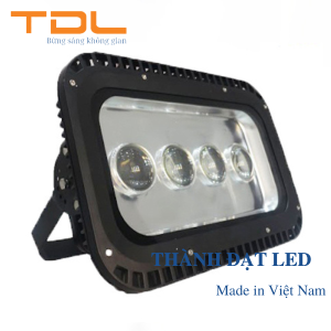 Đèn Pha LED Ngoài Trời 250w Thấu Kính (TDLF-TK250)