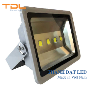 Đèn Pha Xám 12V 24V 200w (TDLF-12/24D200) 1 Đèn Pha LED 200w Ghi Xám